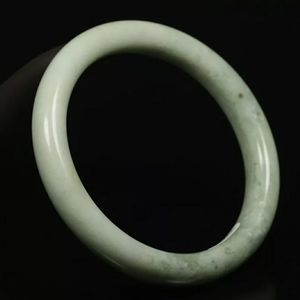 Natural Green Chinese Guizhou Jade Jadeite Quartz Gemstone Bangle Bracelet